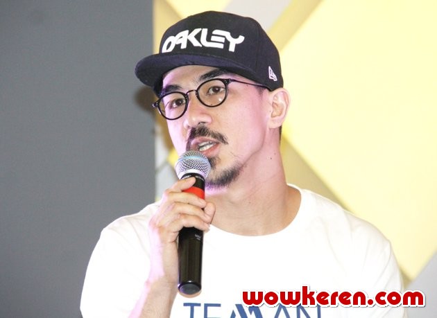 Gambar Foto Joe Taslim Saat Ditemui di Senayan City, Jakarta