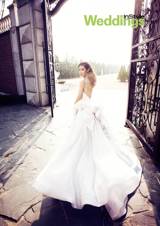 Gambar Foto Lee Yoon Ji di Majalah InStyle Weddings Edisi Mei 2014