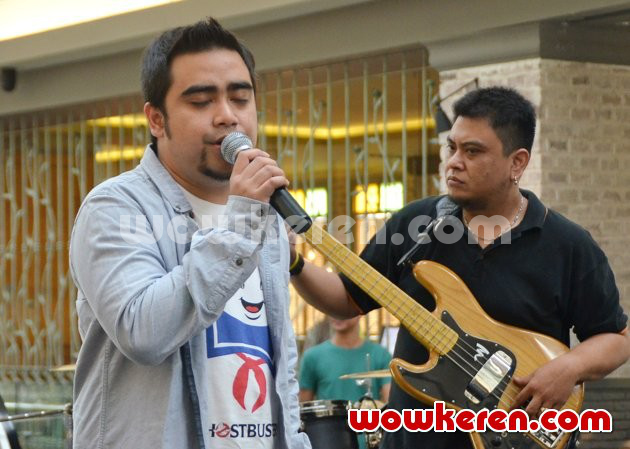 Download Lagu Happy Ending Abdul And The Coffee Theory Download Lagu Happy Ending Abdul And The Coffee Theory