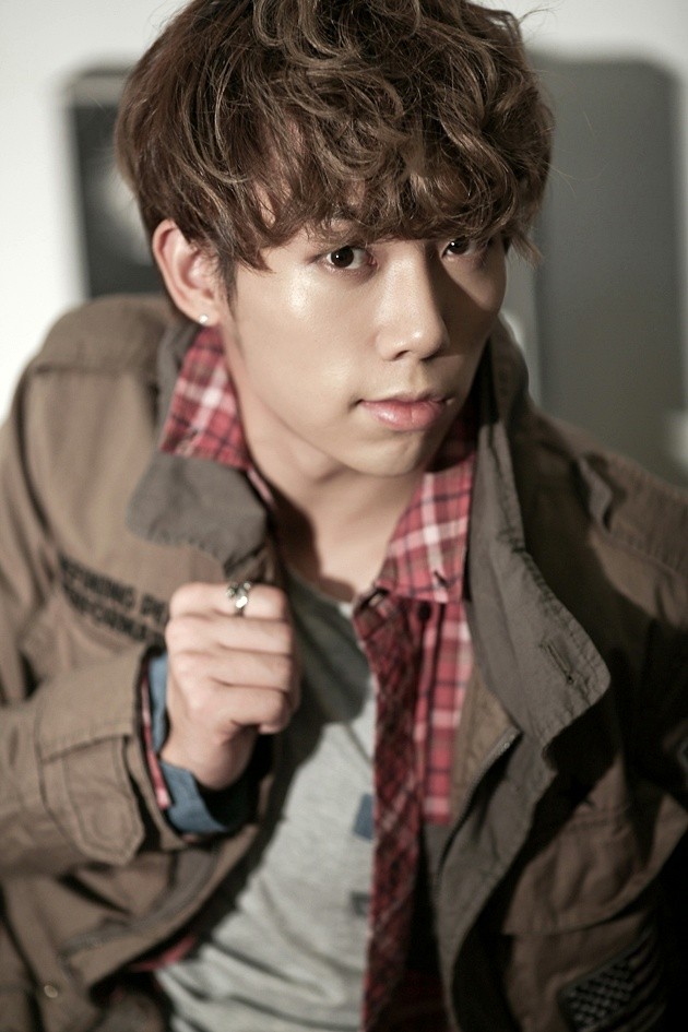 Gambar Foto Hoon U-KISS di Teaser Mini Album 'Moments'