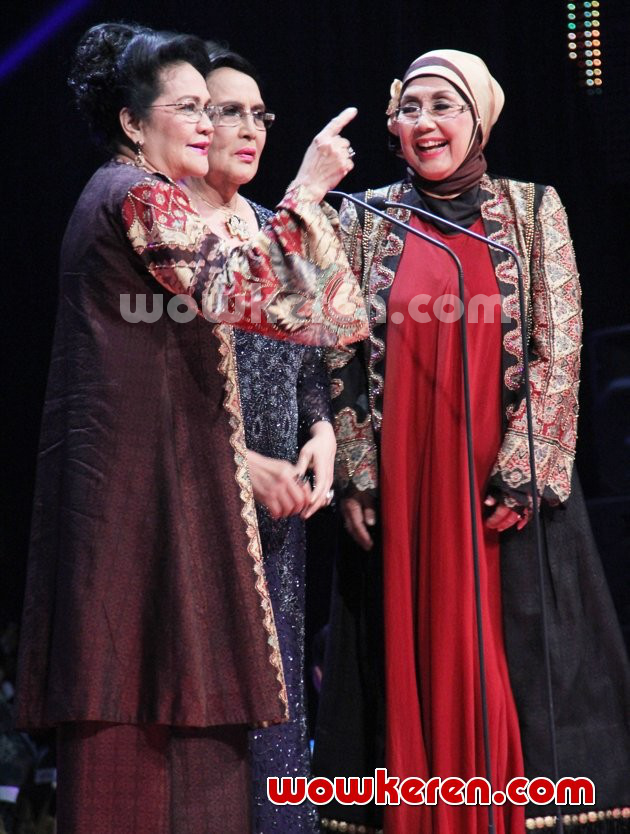 Gambar Foto Rina Hasyim, Connie Sutedja dan Nani Wijaya dan Indonesian Movie Awards 2014