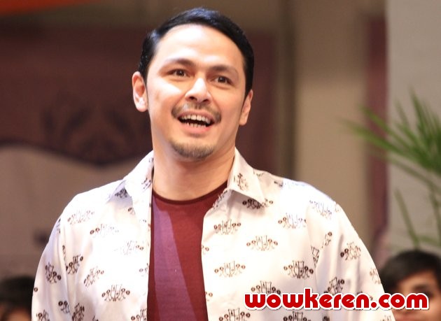 Gambar Foto Thomas Djorghi di Acara 'Yuk Keep Smile'