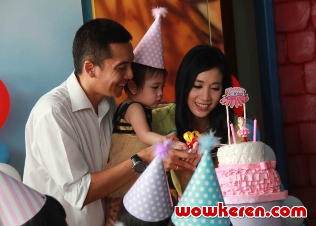 Gambar Foto Fanny Fabriana Saat Rayakan Ulang Tahun Kimora