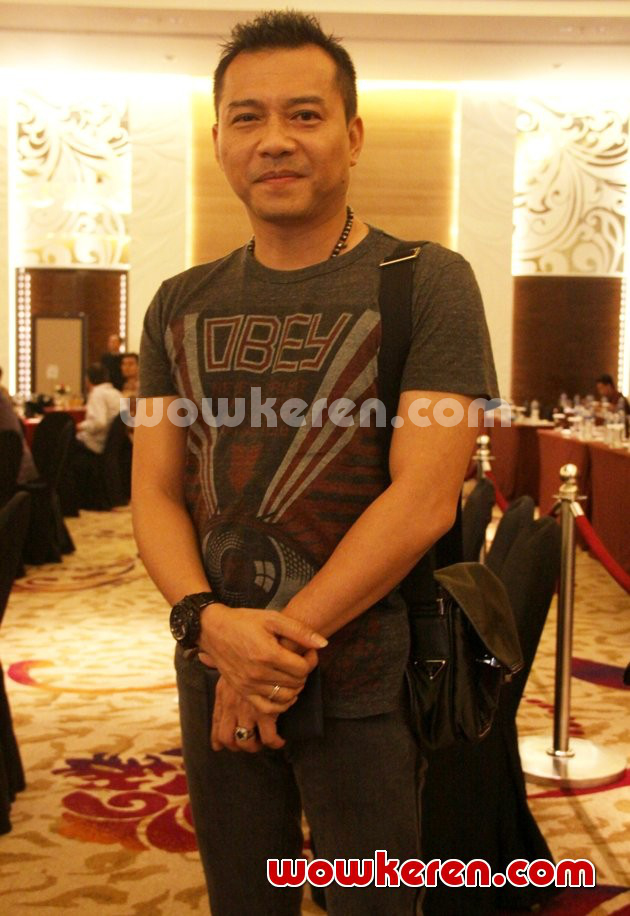 Gambar Foto Anang Hermansyah Jumpa Pers APERKI