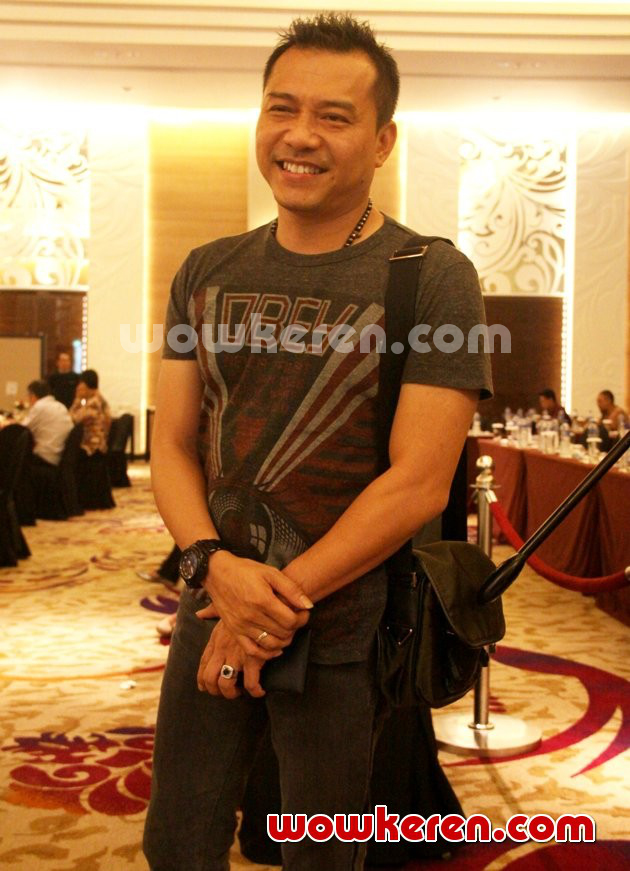 Gambar Foto Anang Hermansyah Jumpa Pers APERKI