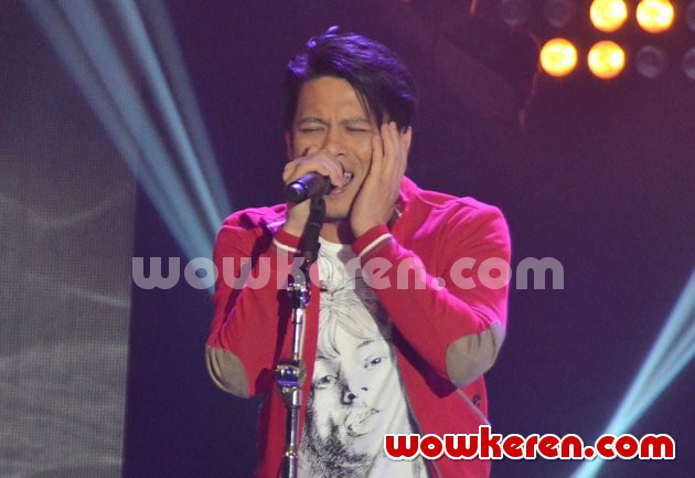 Gambar Foto Ariel NOAH di Konser 'Bersinar Terang'