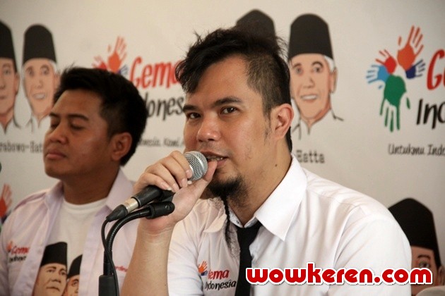 Gambar Foto Ahmad Dhani di Deklarasi Gema Indonesia