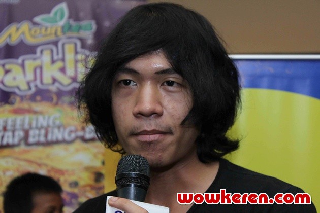 Gambar Foto Raka Vierratale Ditemui di Jumpa Pers Jakarta Clothing 2014