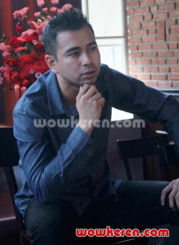 Gambar Foto Raffi Ahmad di Peluncuran Single Syahrini 'Cinta Sendirian'