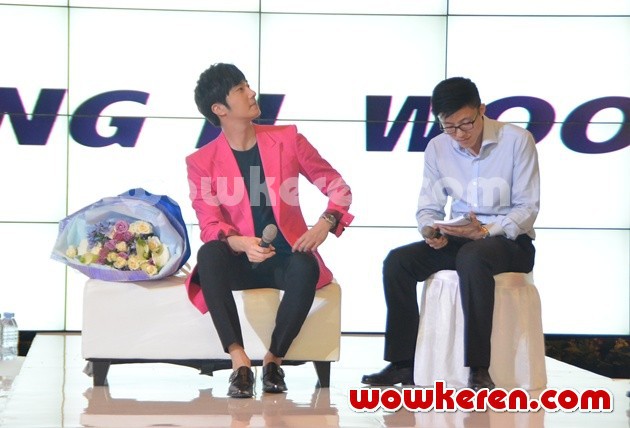 Gambar Foto Meet and Greet Jung Il Woo Berlangsung Sukses dan Meriah