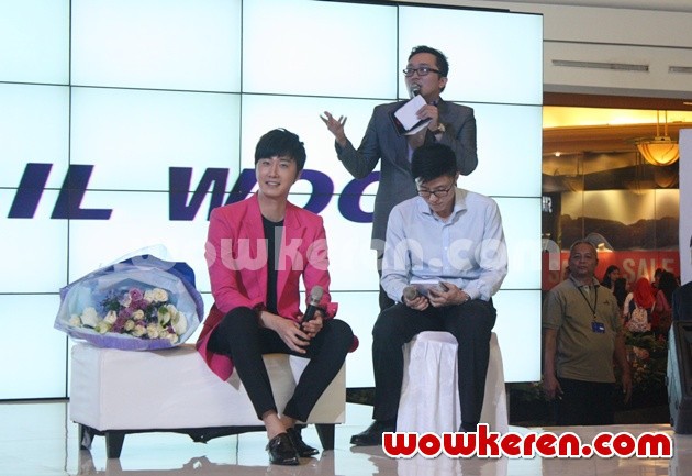 Gambar Foto Meet and Greet Jung Il Woo di Jakarta