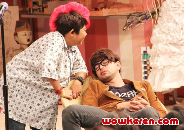 Gambar Foto Raffi Ahmad di Acara 'Yuk Keep Smile'