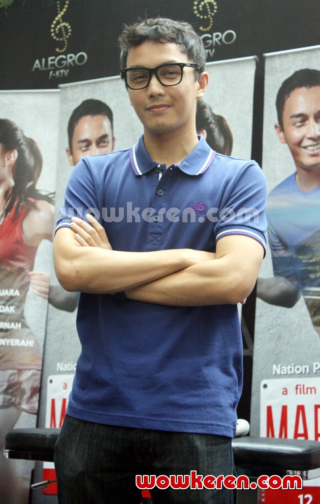 Gambar Foto Dimas Aditya di Konferensi Pers dan Press Screening 'Mari Lari'