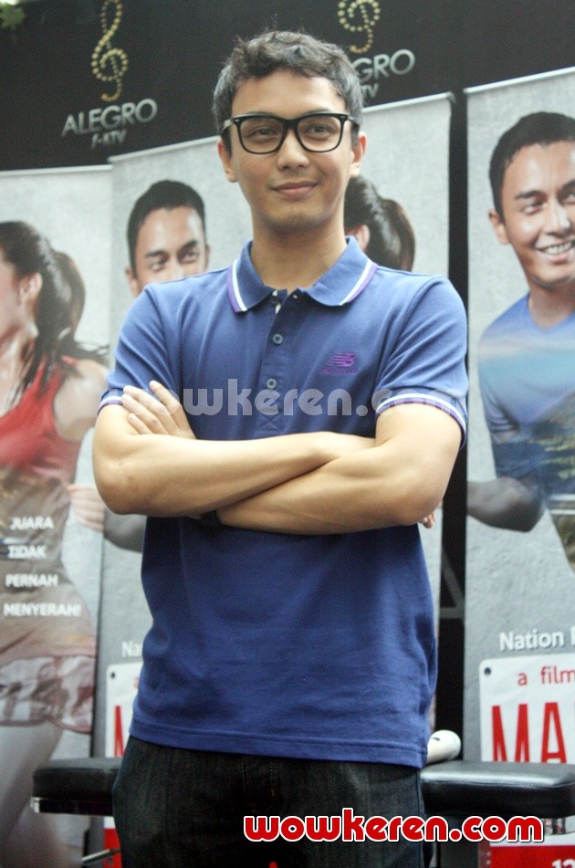 Gambar Foto Dimas Aditya di Konferensi Pers dan Press Screening 'Mari Lari'