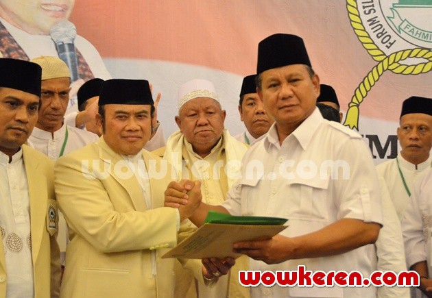 Gambar Foto Rhoma Irama dan Prabowo Subianto Gelar Deklarasi Ormas Fahmi Tamami