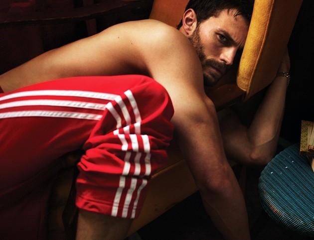 Gambar Foto Jamie Dornan di Majalah INTERVIEW Edisi Juni/Juli 2014