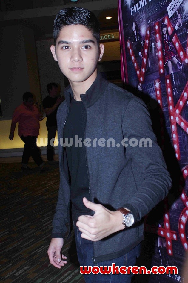 Gambar Foto Al Ghazali di Premiere Film 'Viva JKT48'
