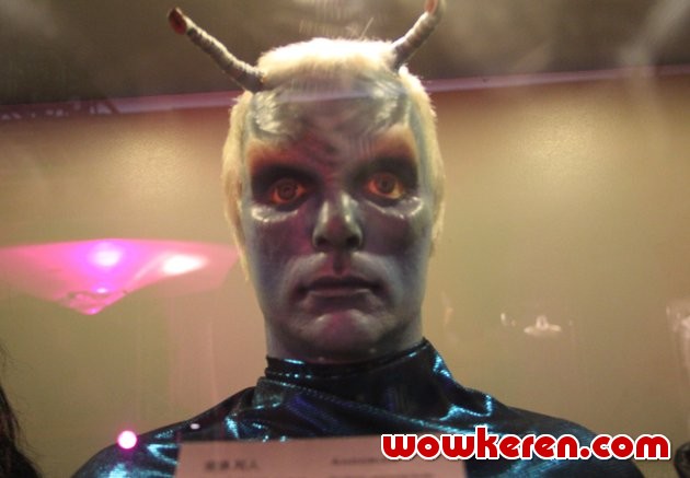 Gambar Foto Patung Karakter Film 'Star Trek'