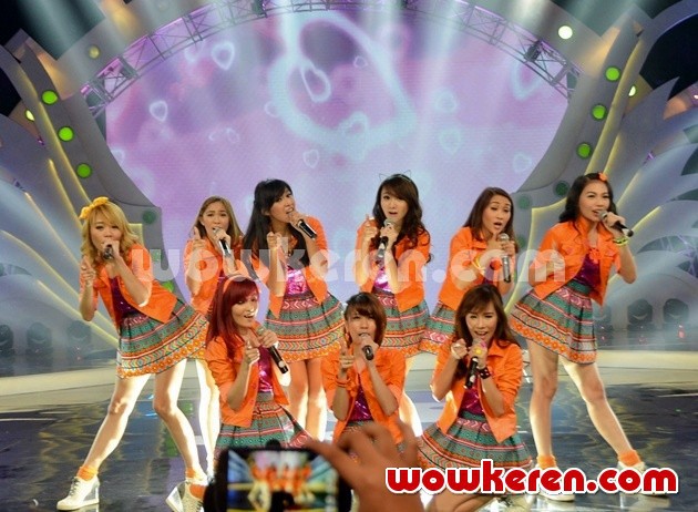 Gambar Foto Penampilan Cherry Belle di Grand Final 'We Dance' Global TV