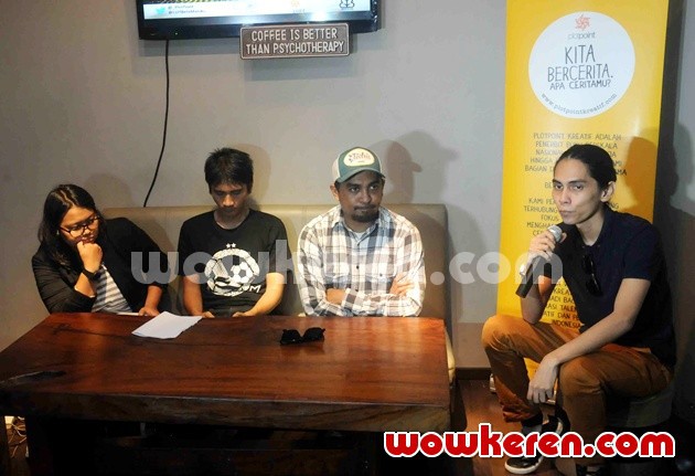 Gambar Foto Peluncuran Novel 'Jalan Lain ke Tulehu: Sepakbola dan Ingatan yang Mengejar' Karya Zen RS
