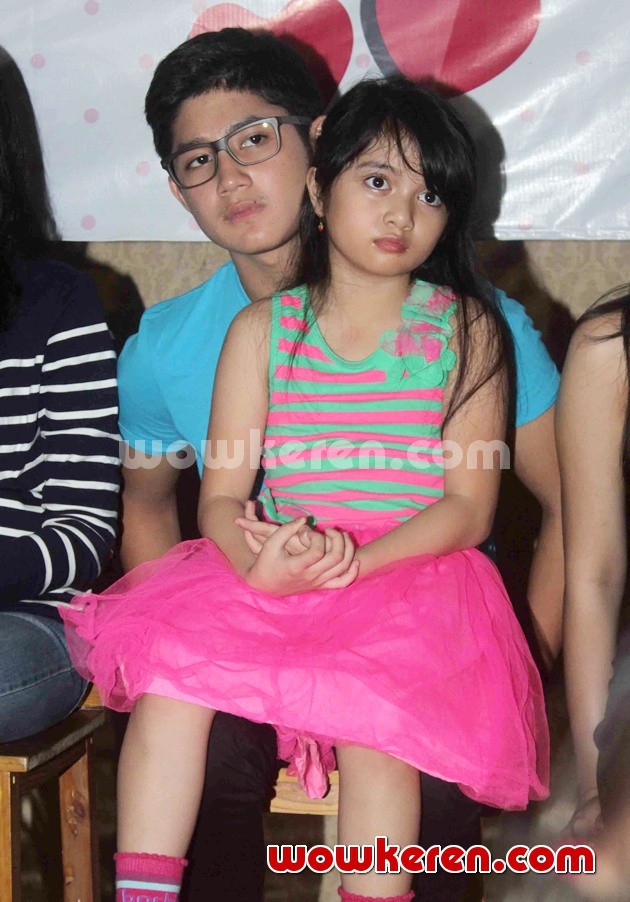 Foto Teuku Rassya dan Afiqah di Syukuran Film 'Cerita 