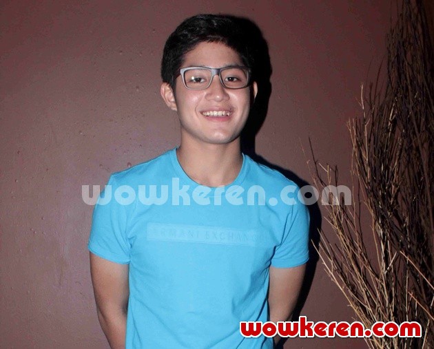 Gambar Foto Teuku Rassya Akan Perankan Lelaki Kalem di Syukuran Film 'Cerita Cinta'