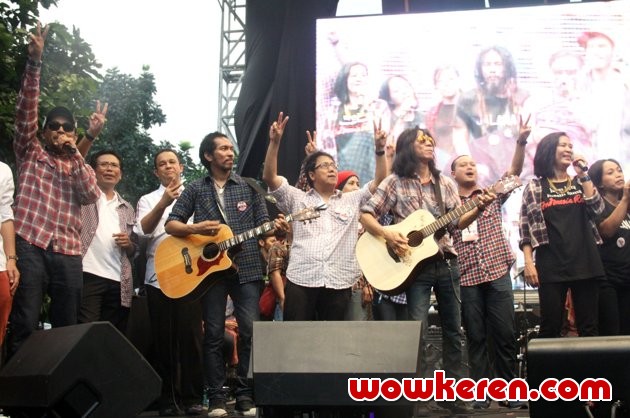 Gambar Foto Konser Deklarasi Revolusi Harmoni