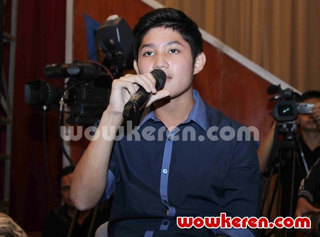 Gambar Foto Teuku Rassya Saat Jumpa Pers Program Ramadhan Trans7
