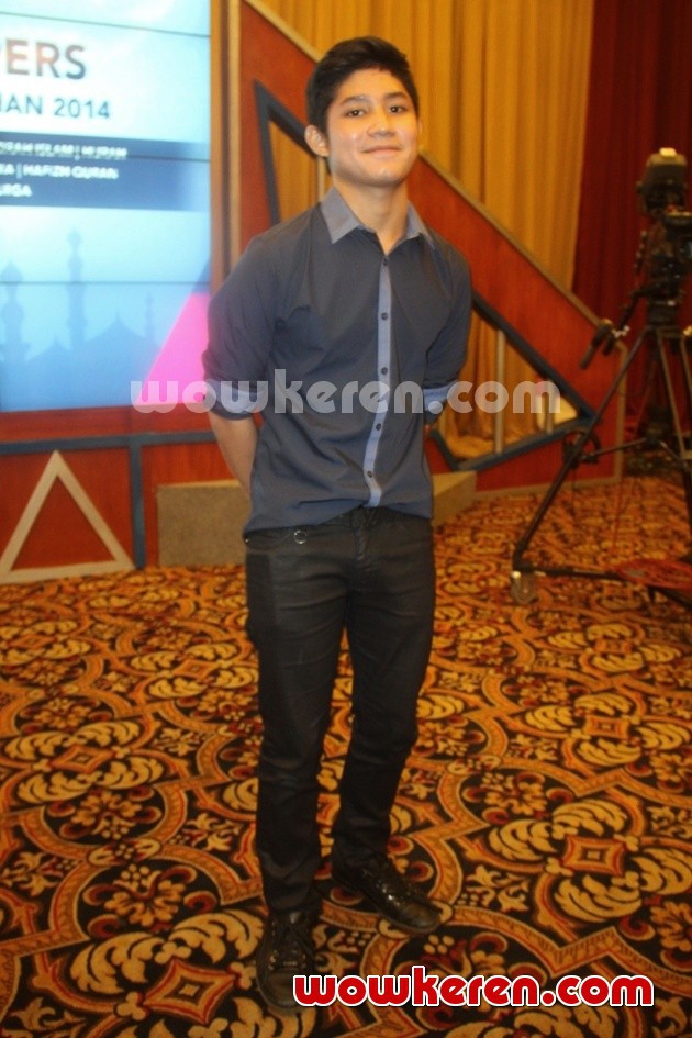 Gambar Foto Teuku Rassya Saat Jumpa Pers Program Ramadhan Trans7