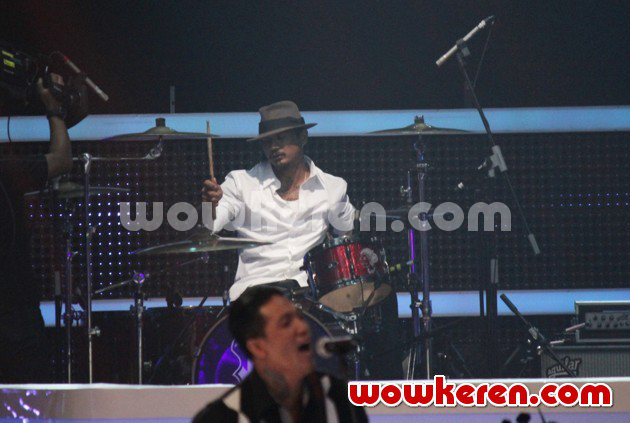 Gambar Foto Jerinx Superman Is Dead di Anugerah Musik Indonesia 2014