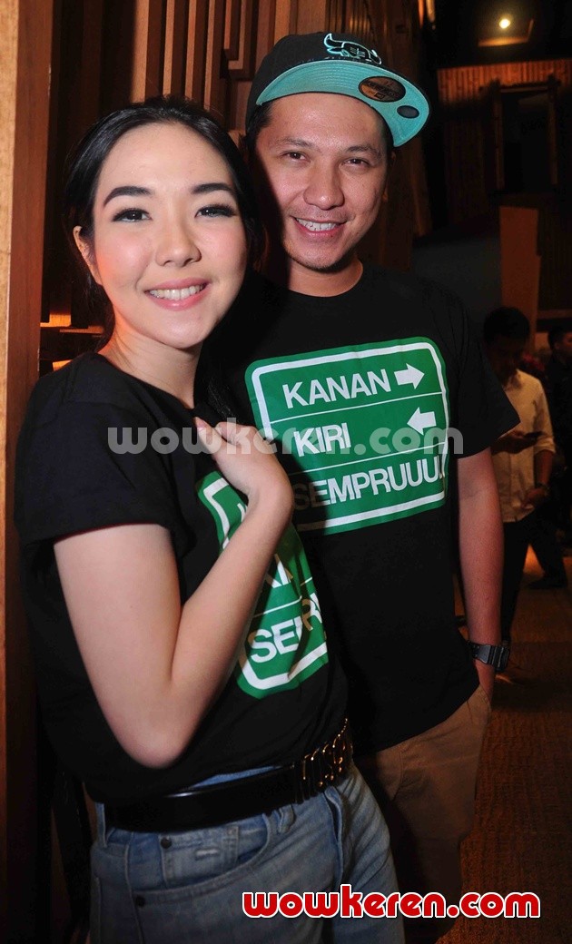 Gambar Foto Gisella Anastasia dan Gading Marten di Jumpa Pers Program Ramadhan SCTV