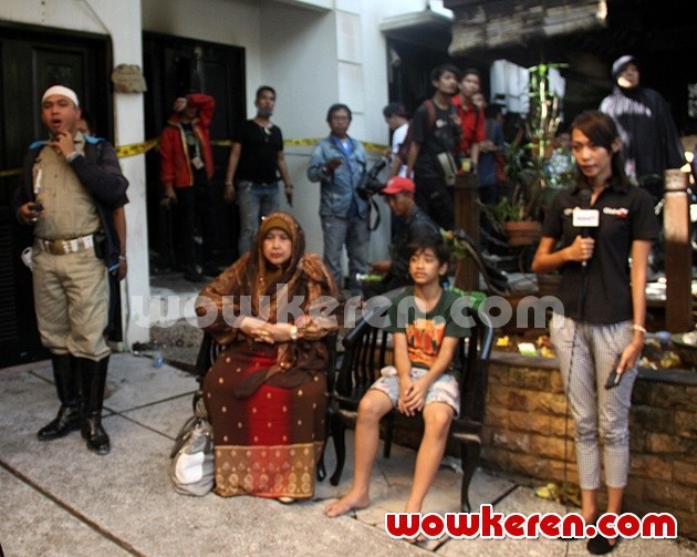 Gambar Foto Abi, Anak Pipik dan Alm. Ustadz Jeffry Al Buchori