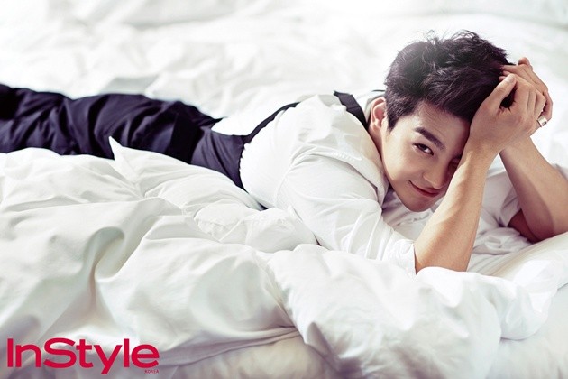 Gambar Foto Seo In Guk di Majalah InStyle Edisi Juli 2014