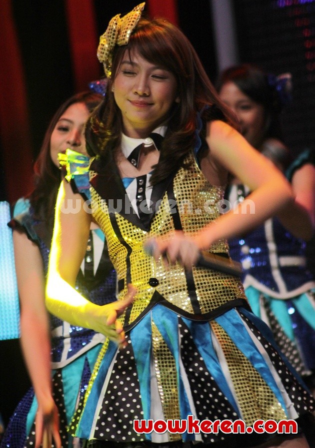 Gambar Foto JKT48 Meriahkan Konser Terbaik-Terbaik AMI 2014