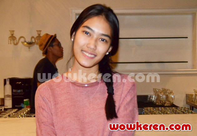 Gambar Foto Alika Saat Ditemui di Kawasan SCBD, Jakarta