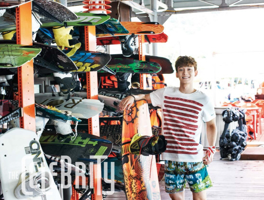 Gambar Foto Chen EXO di Majalah The Celebrity Edisi Juli 2014