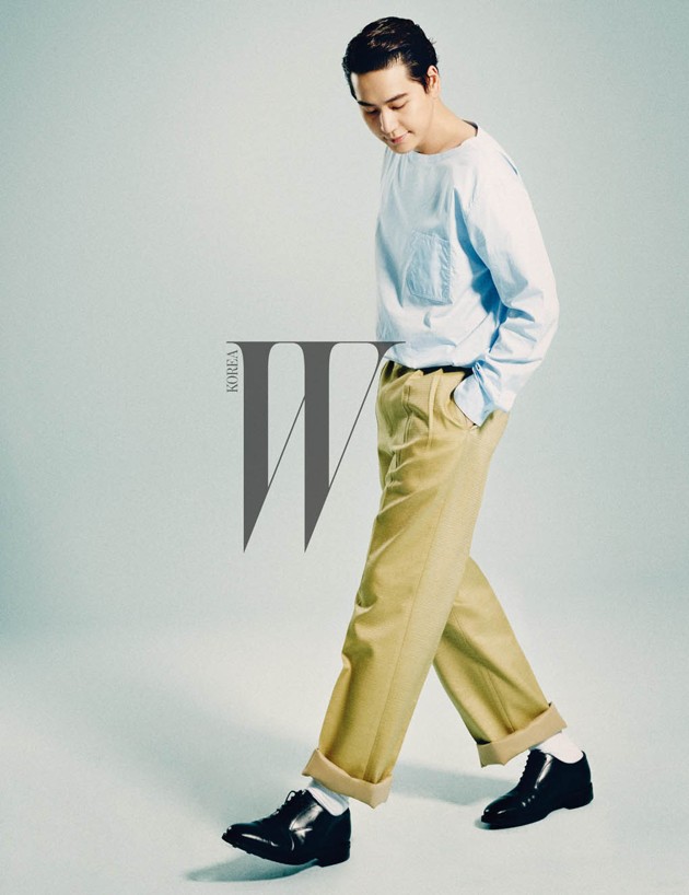 Gambar Foto Kyuhyun di Majalah W Korea Edisi Juli 2014