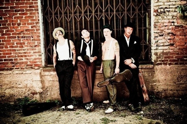 Foto Red Hot Chili Peppers Photoshoot Foto 2 dari 5