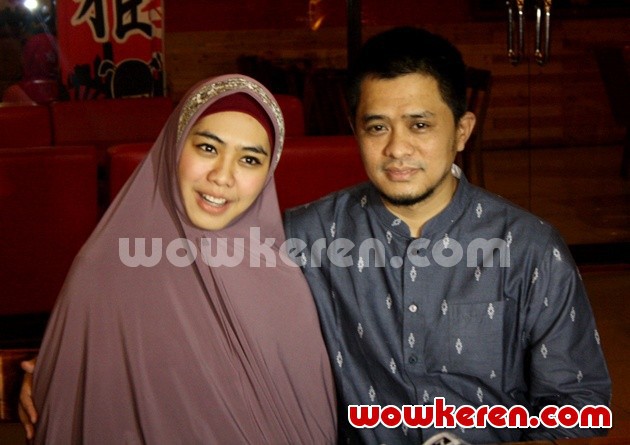Gambar Foto Oki Setiana Dewi dan Suami Hadiri Buka Puasa Bersama yang Digelar oleh Adi Nugroho