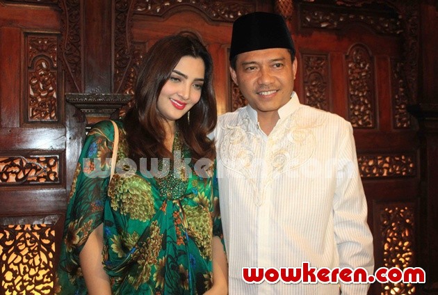 Gambar Foto Ashanty dan Anang Hermansyah di Acara Buka Bersama di Kediaman Hatta Rajasa