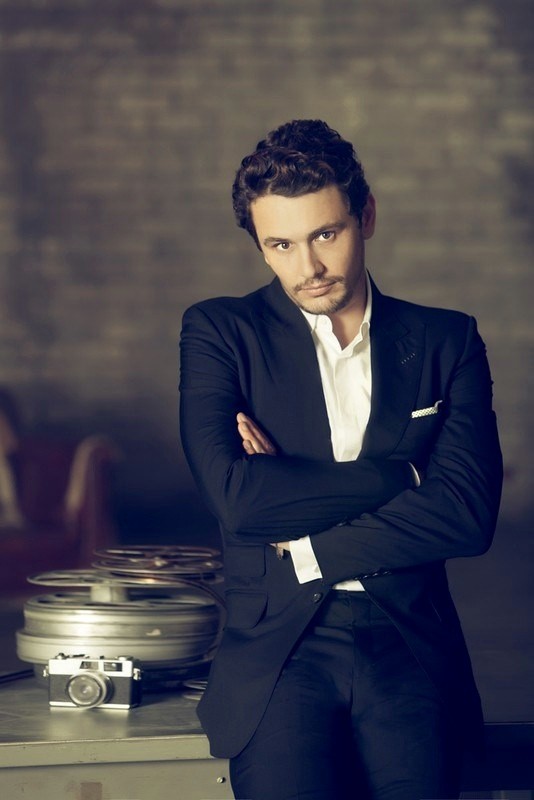 Gambar Foto James Franco di Majalah Harper's Bazaar Edisi September 2013