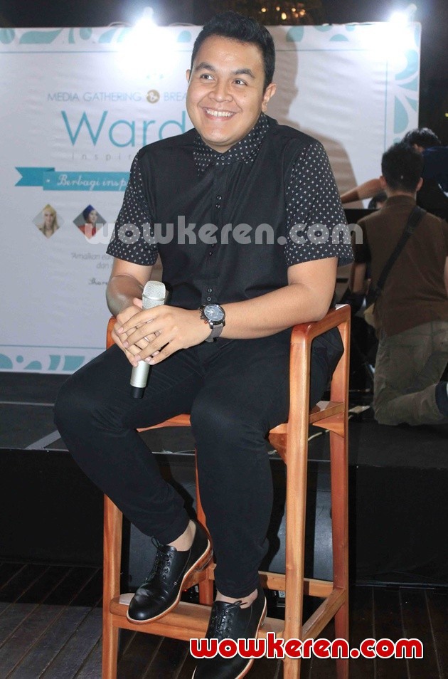 Gambar Foto Tulus Didapuk Menjadi Brand Ambassador Wardah