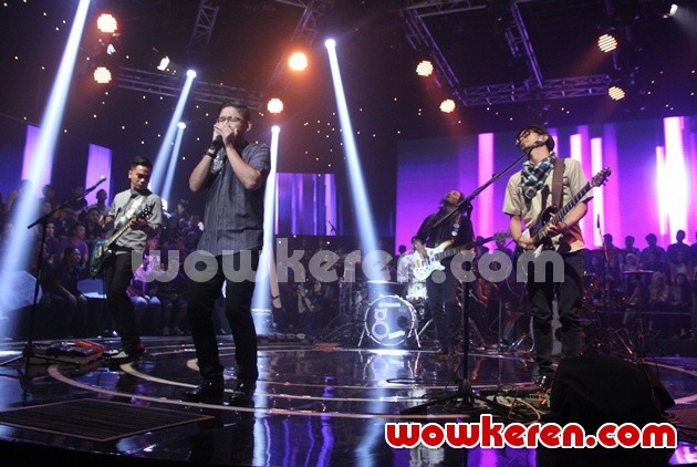 Gambar Foto Penampilan Ungu di Konser Ramadhan Penuh Syukur