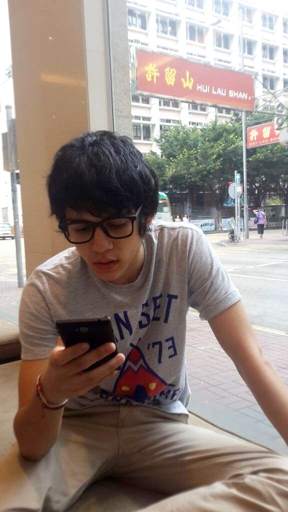 Gambar Foto Maxime Bouttier Bersiap Syuting di Hong Kong