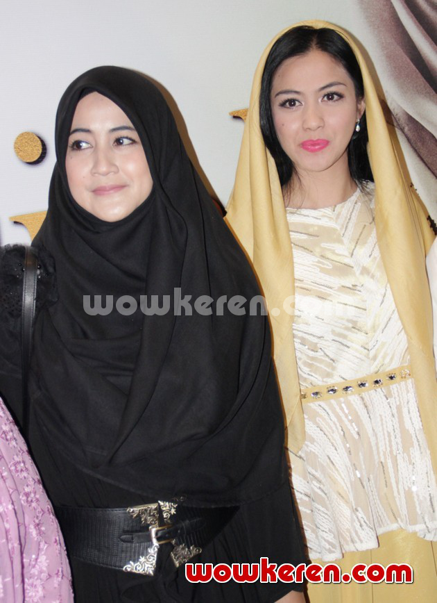 Gambar Foto Revalina S. Temat dan Pipik Dian Irawati di Premiere Film 'Hijrah Cinta'