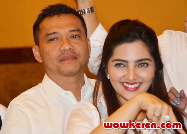 Gambar Foto Anang Hermansyah dan Ashanty di Konser Deklarasi Damai