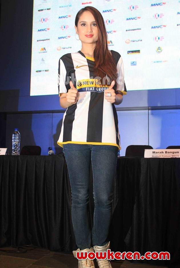 Gambar Foto Cinta Laura di Konferensi Pers The Italian Champions 'Together Nice for Juventus FC'