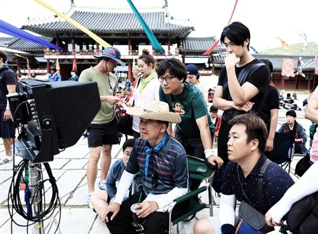 Gambar Foto Kesibukan di Lokasi Syuting 'Night Watchman'