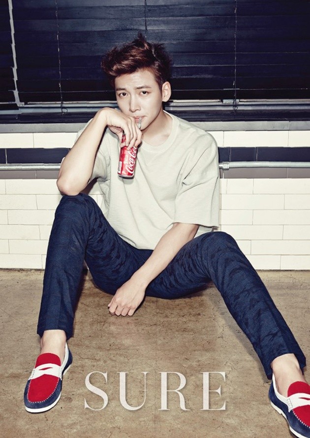 Gambar Foto Ji Chang Wook di Majalah Sure Edisi Agustus 2014