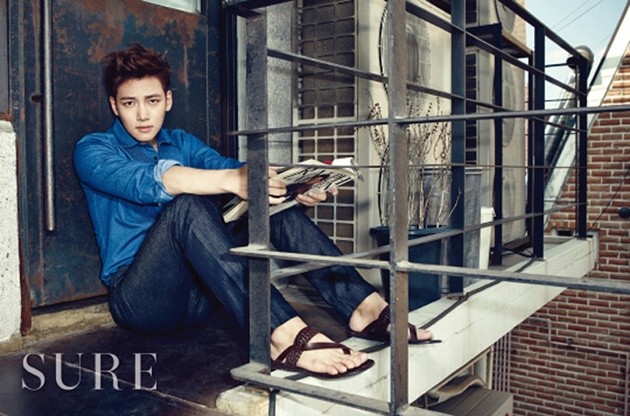 Gambar Foto Ji Chang Wook di Majalah Sure Edisi Agustus 2014